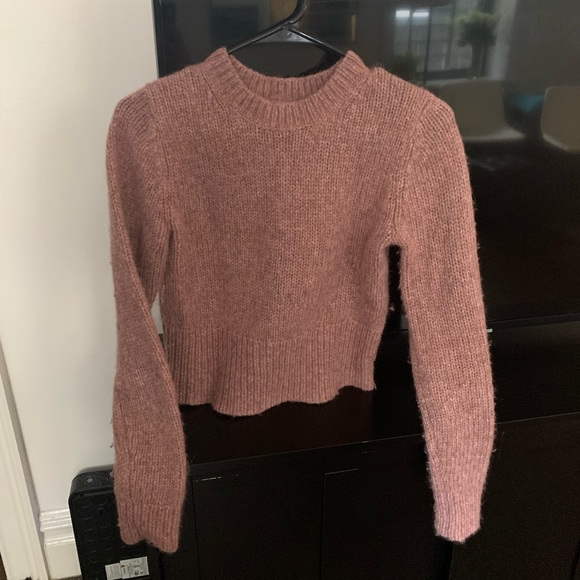 Aritzia Tahula crop sweater - Picture 2 of 2